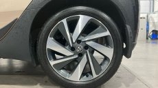 Toyota Aygo X 1.0 VVT-i Edge 5dr Auto Petrol Hatchback